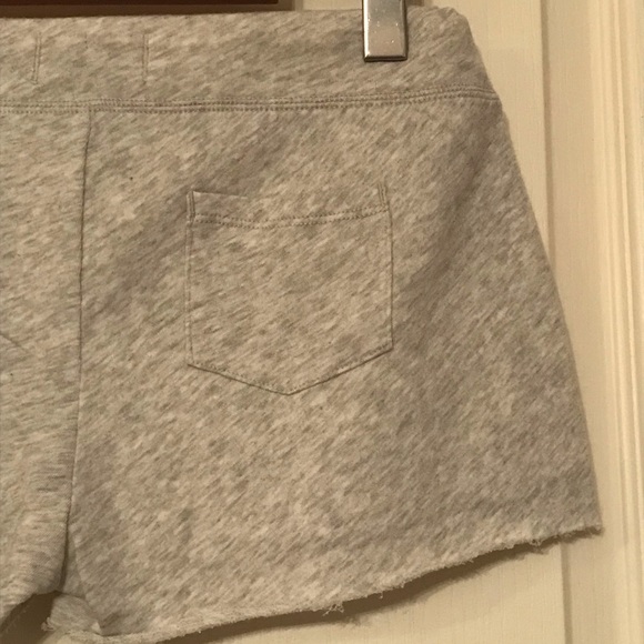 Brand new Abercrombie & Fitch sweat shorts - Picture 5 of 6